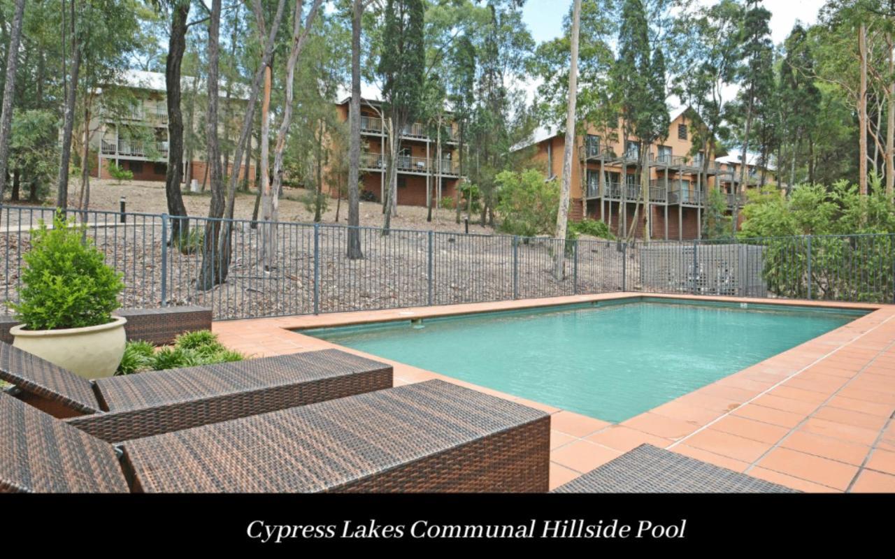 Villa 3br Chardonnay Located Within Cypress Lakes